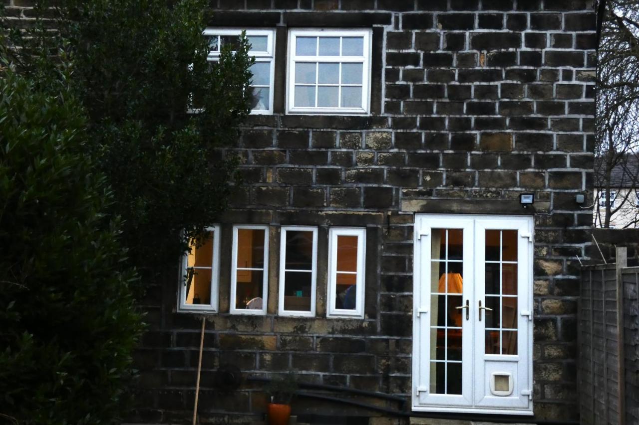 Redfearn Cottage Apperley Bridge Exteriér fotografie
